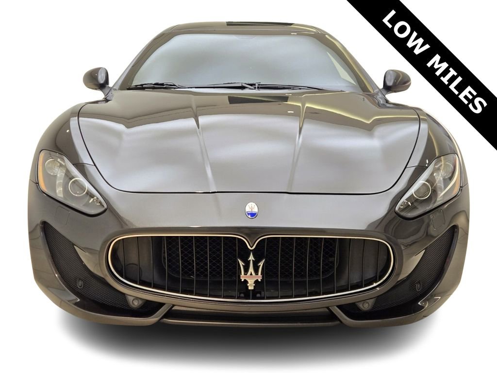 Used 2017 Maserati GranTurismo Sport image 2