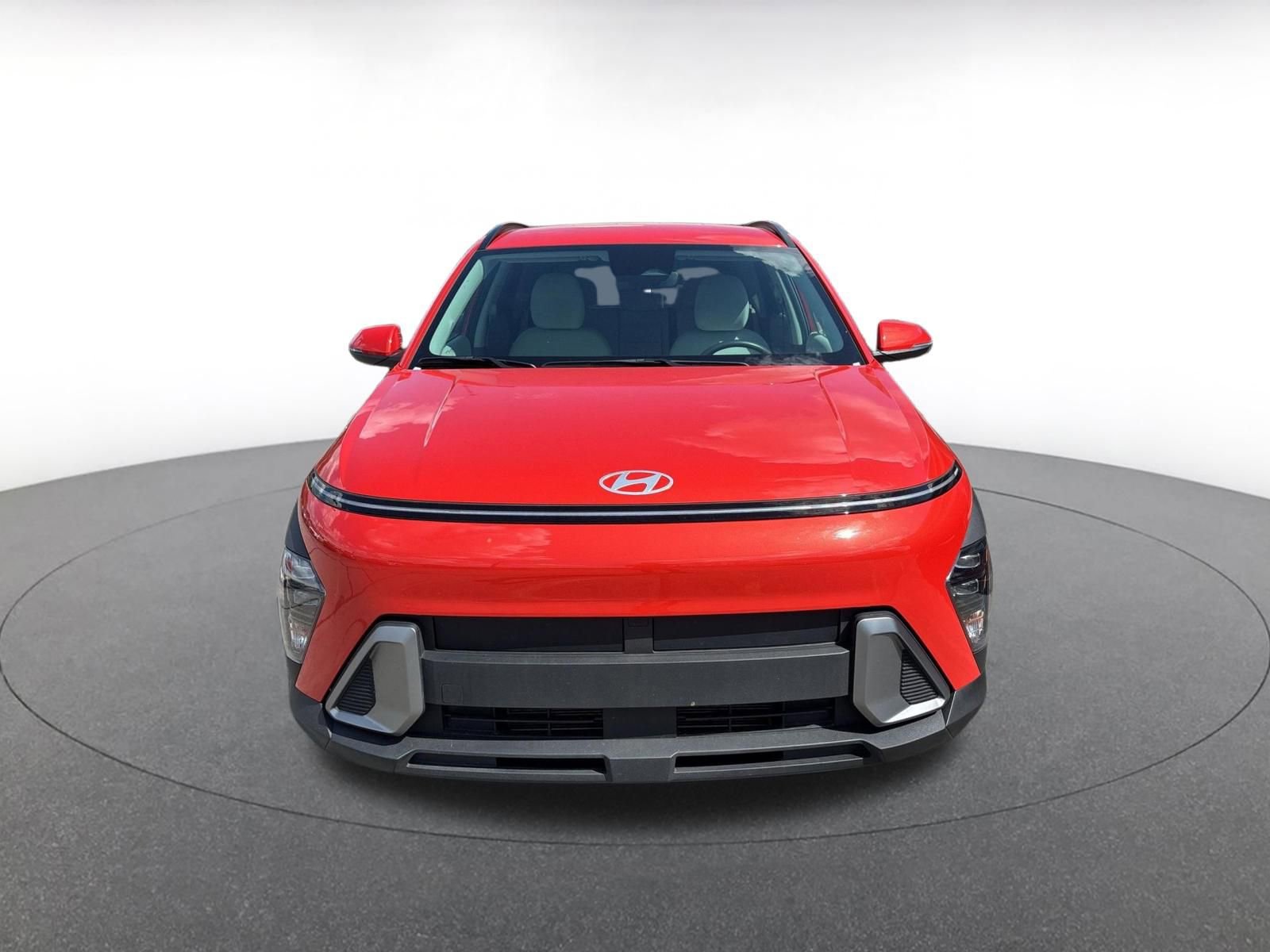 Used 2025 Hyundai Kona SEL image 5