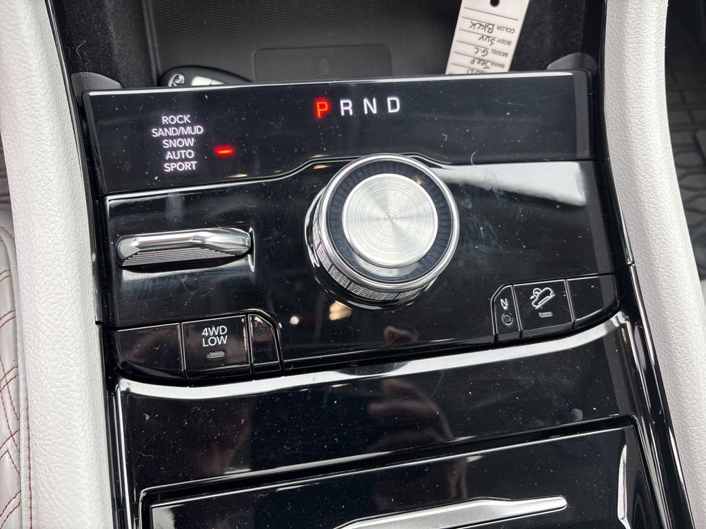 Used 2021 Jeep Grand Cherokee L Summit w/ Luxury Tech Group V image 12