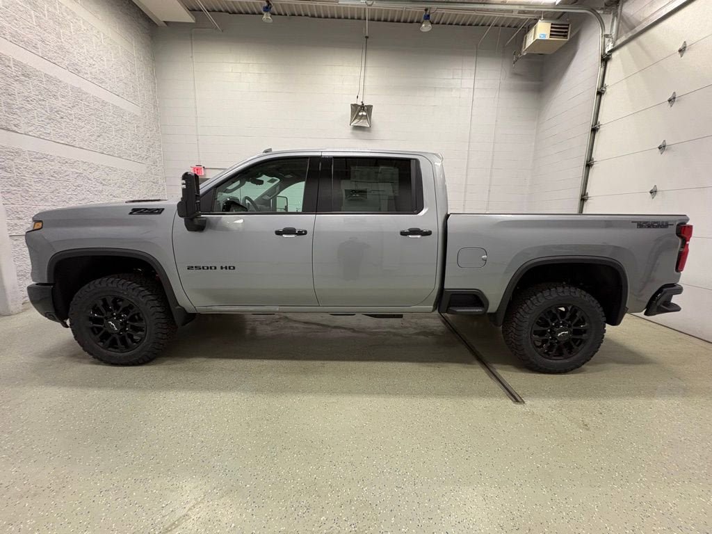New 2026 Chevrolet Silverado 2500 LTZ w/ LTZ Plus Package AWD/4WD image 8