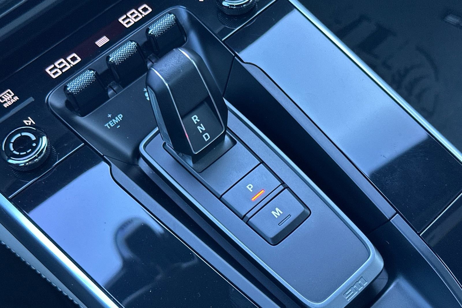 Used 2022 Porsche 911 Turbo S image 27