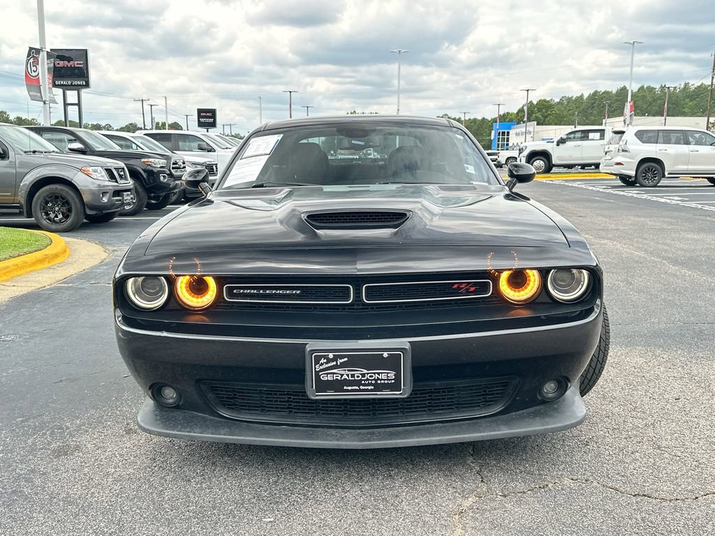 Used 2019 Dodge Challenger R/T RWD image 5