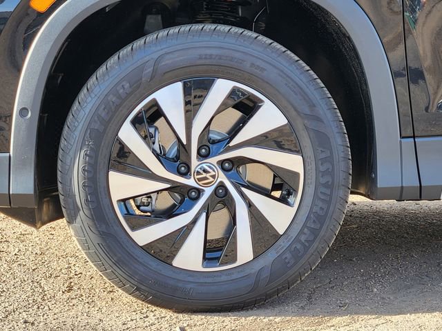 New 2026 Volkswagen Tiguan S image 10