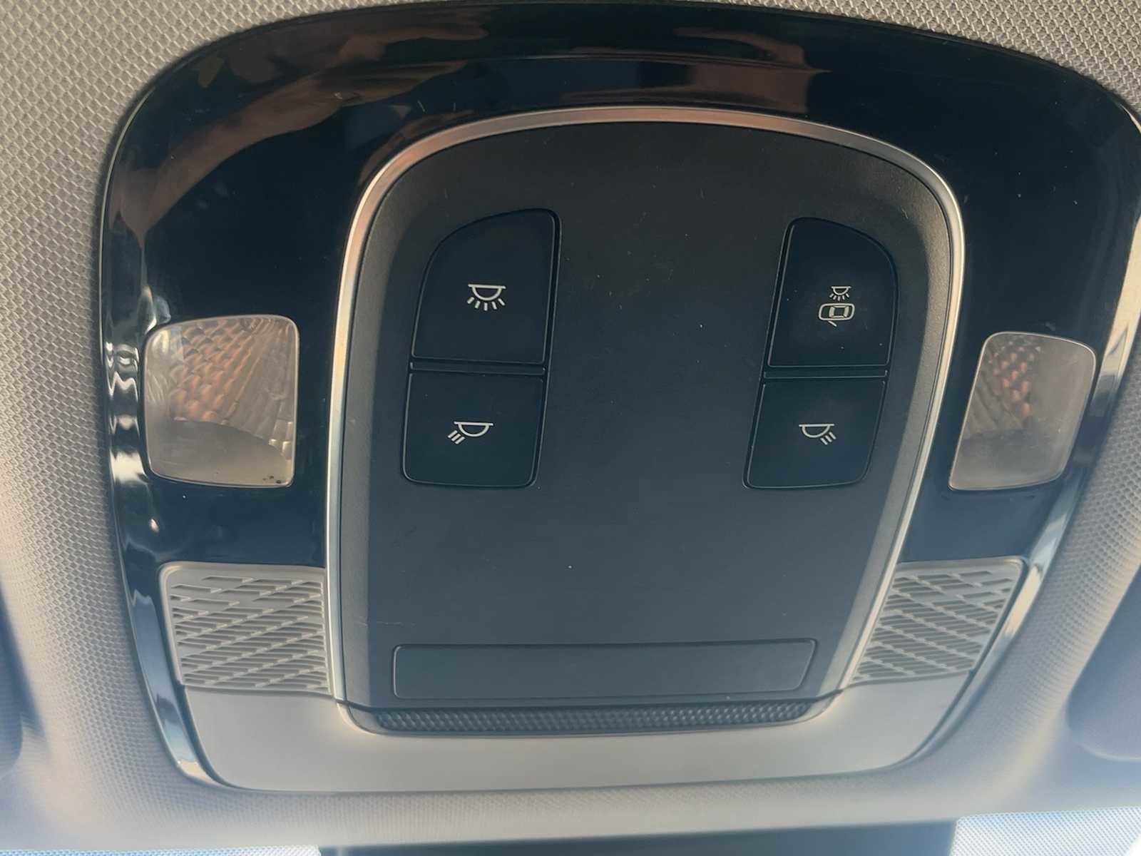 Used 2020 Hyundai Palisade SE FWD image 25
