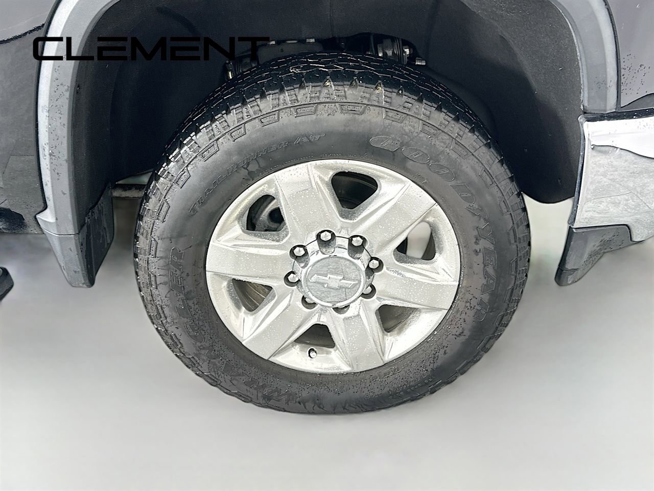 Used 2020 Chevrolet Silverado 2500 LTZ w/ LTZ Premium Package AWD/4WD image 38