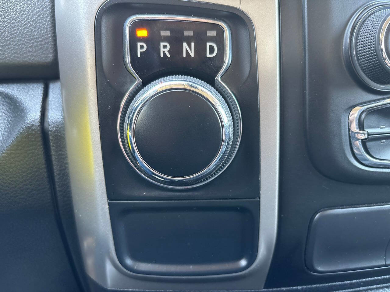 Used 2018 RAM 1500 Lone Star image 19