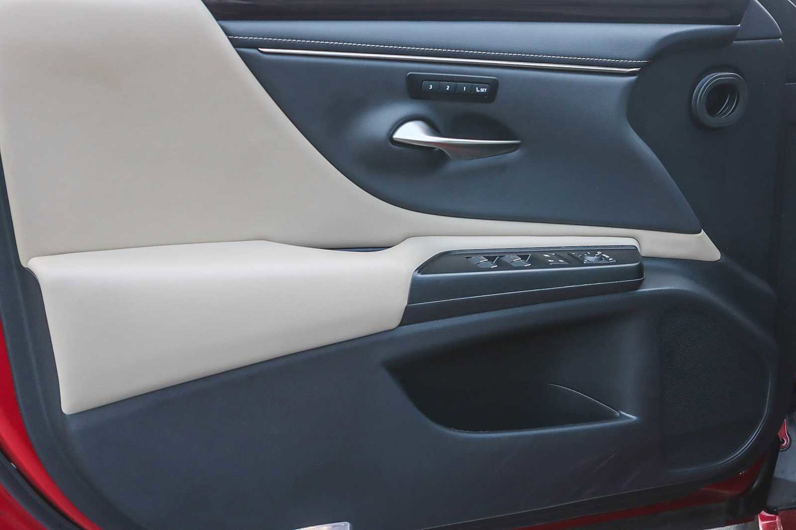 Certified 2021 Lexus ES 350 w/ Premium Package image 20