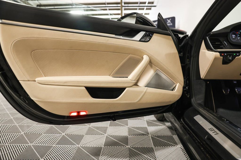 Used 2021 Porsche 911 Targa 4S image 29