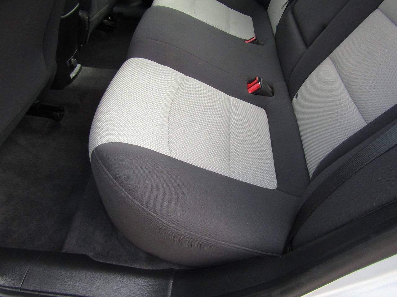 Used 2012 Chevrolet Cruze LS w/ Connectivity Package FWD image 15