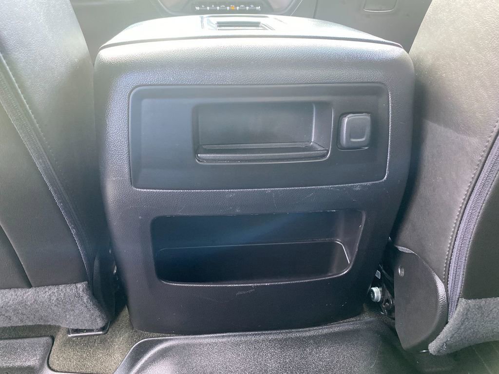 Used 2016 GMC Sierra 1500 Denali w/ Enhanced Driver Alert Package image 39