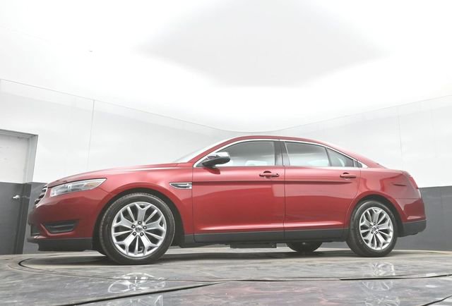 Used 2013 Ford Taurus Limited FWD image 40