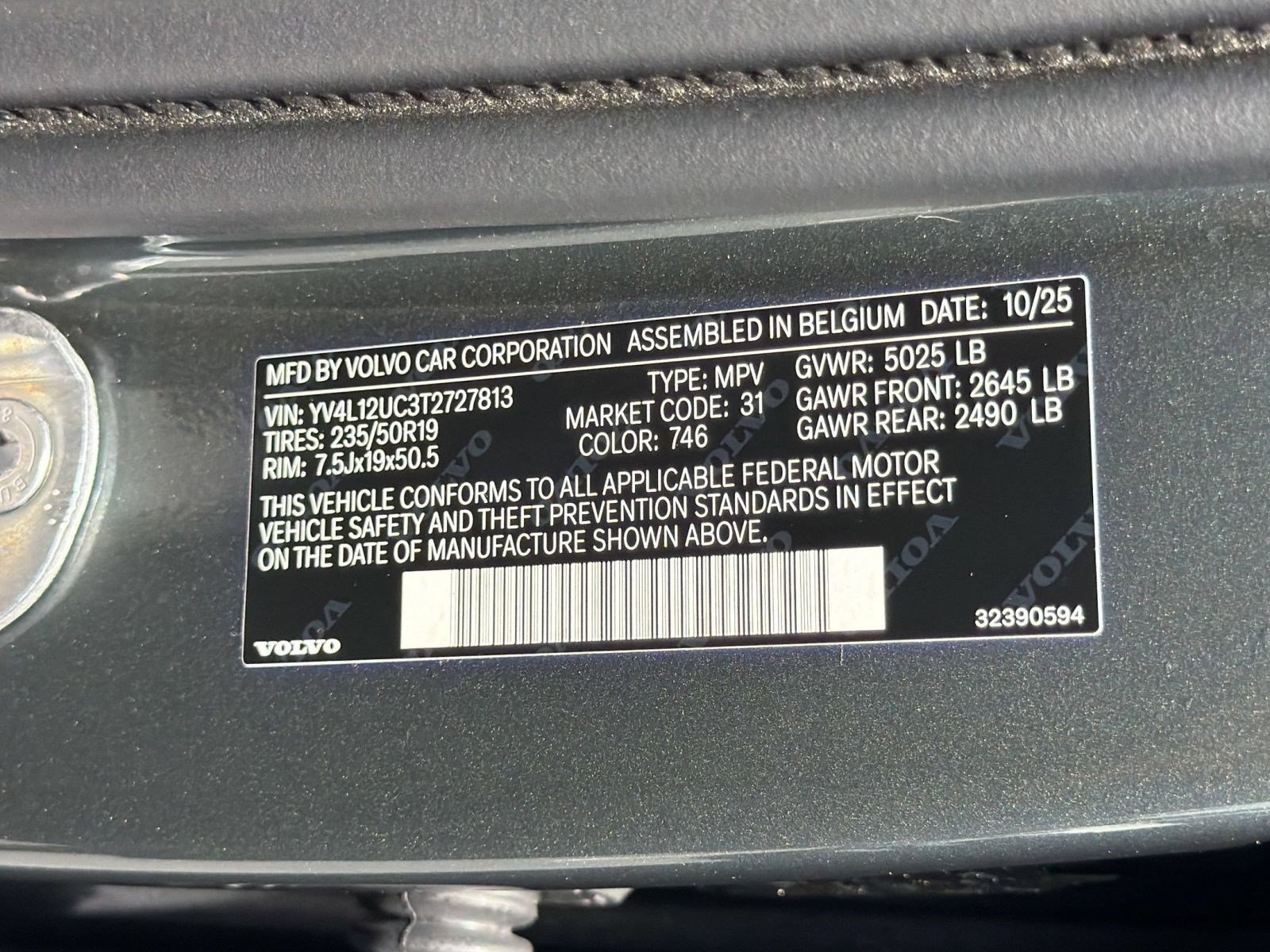 Certified 2026 Volvo XC40 B5 Plus AWD/4WD image 21