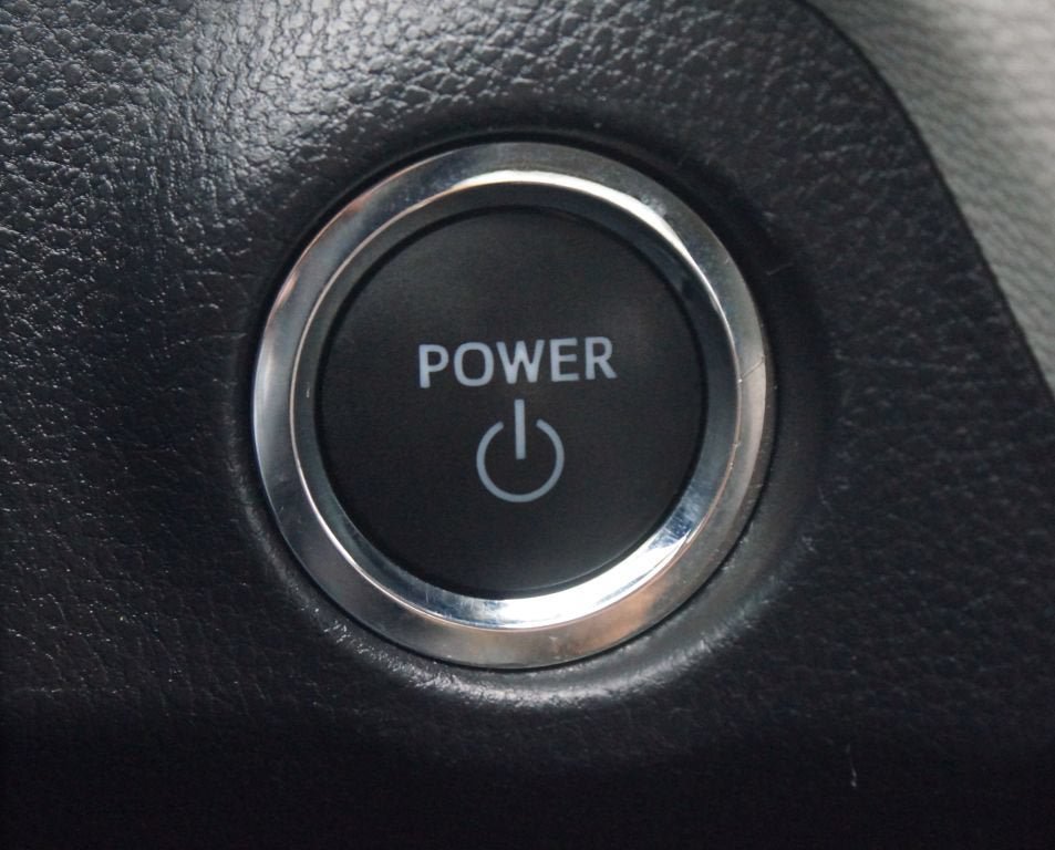 Used 2025 Toyota RAV4 XLE w/ Weather Package AWD/4WD image 9