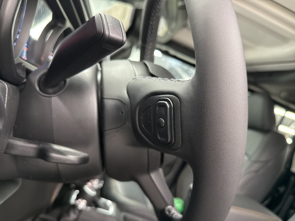 New 2026 Jeep Gladiator Sport AWD/4WD image 19
