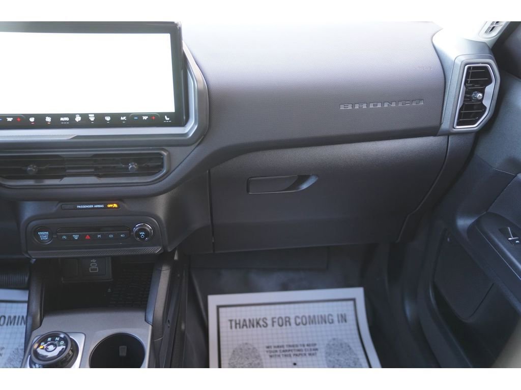 Used 2025 Ford Bronco Sport Badlands image 16