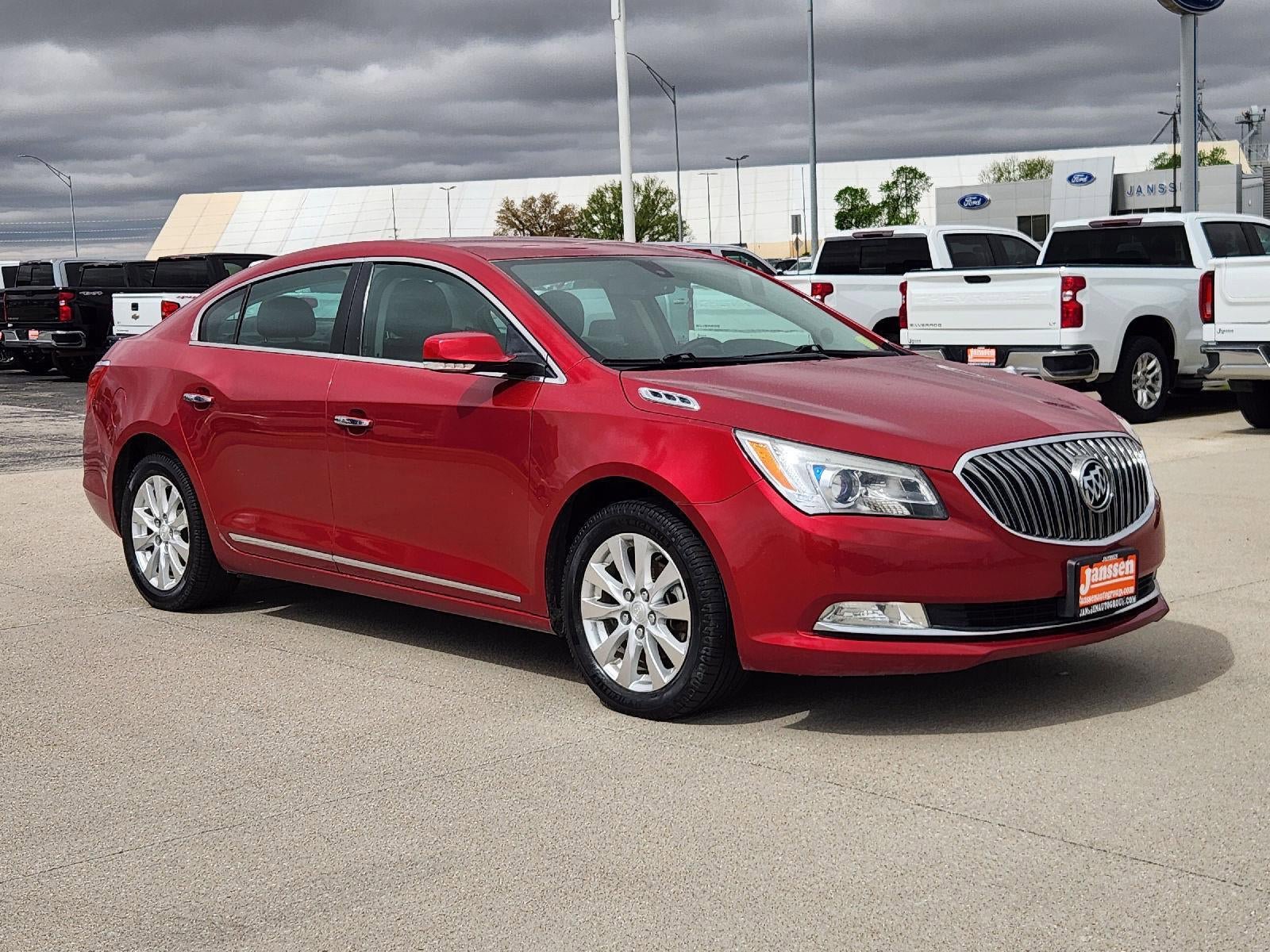 Used 2014 Buick LaCrosse Leather FWD image 4