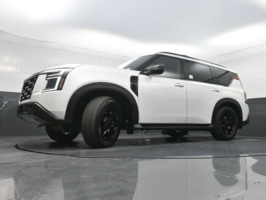Used 2026 Nissan Armada PRO-4X AWD/4WD image 31