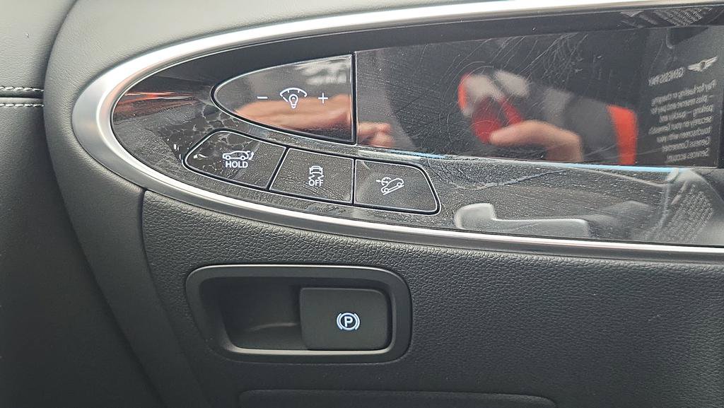 New 2026 Genesis GV70 2.5T Select AWD/4WD image 19