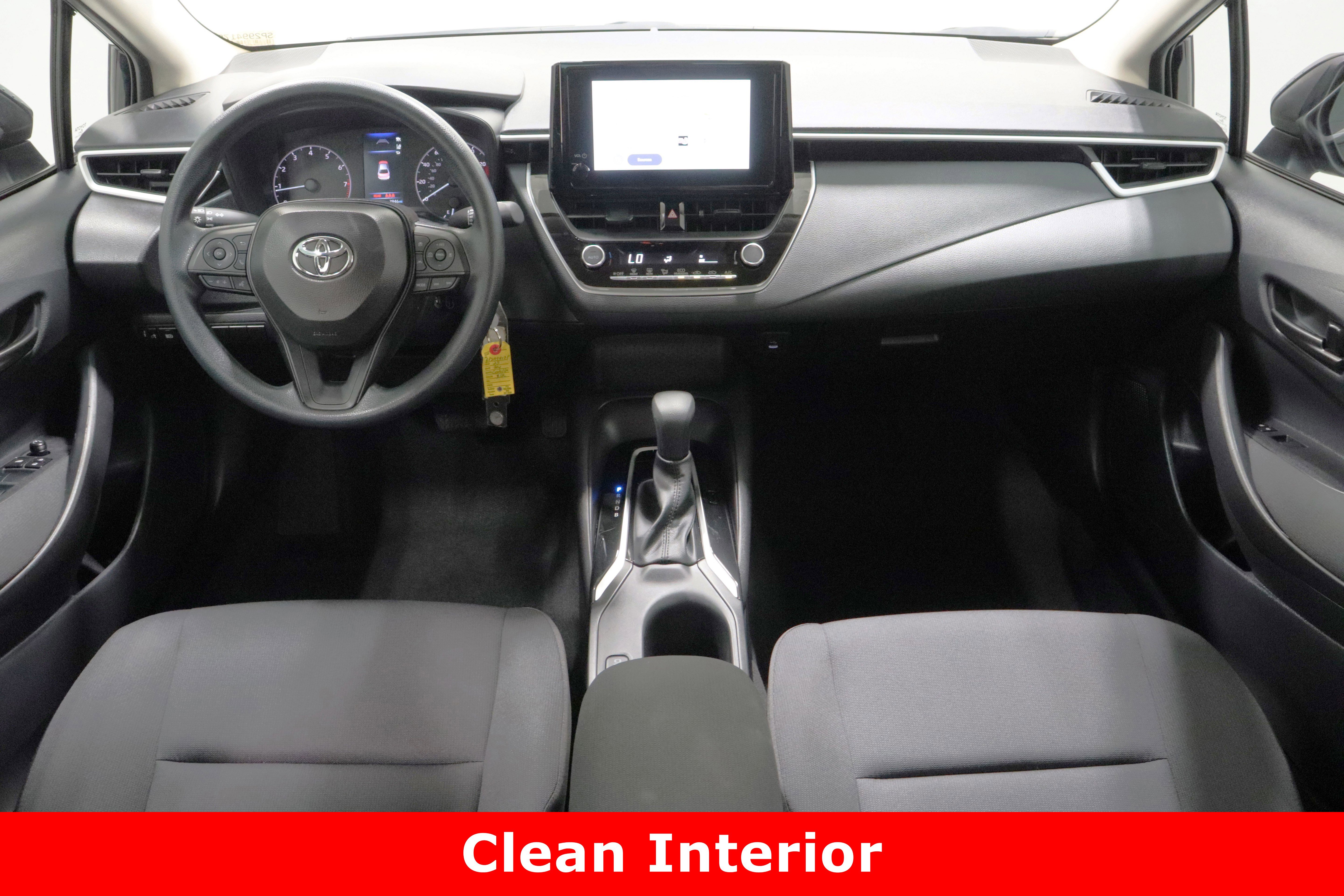 Used 2025 Toyota Corolla LE image 26