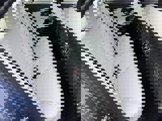 Used 2024 Mercedes-Benz C 300 Sedan image 8