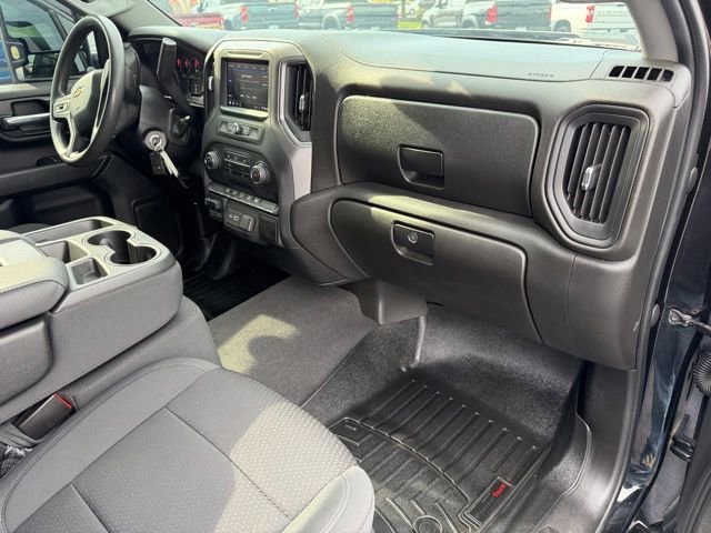 Used 2021 Chevrolet Silverado 2500 Custom w/ Custom Value Package AWD/4WD image 12