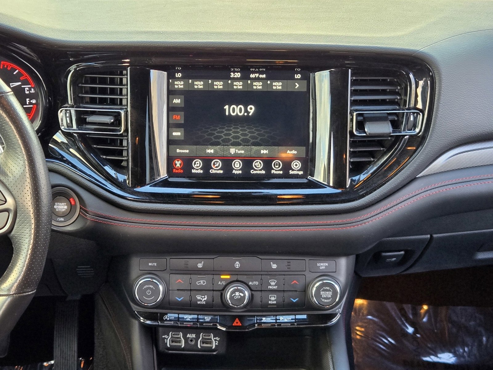 Used 2023 Dodge Durango GT image 14