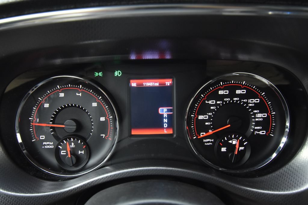 Used 2014 Dodge Charger SXT AWD/4WD image 15