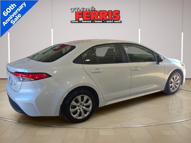 Used 2026 Toyota Corolla LE FWD image 5