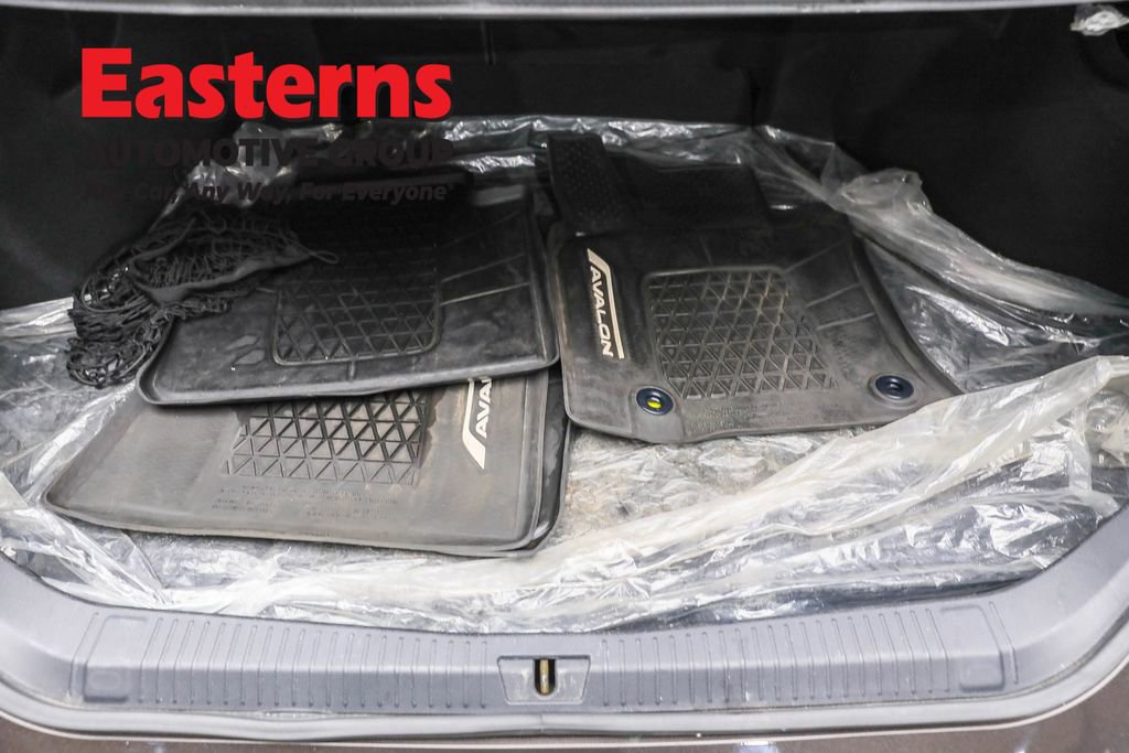 Used 2019 Toyota Avalon Touring w/ Protection Package image 9