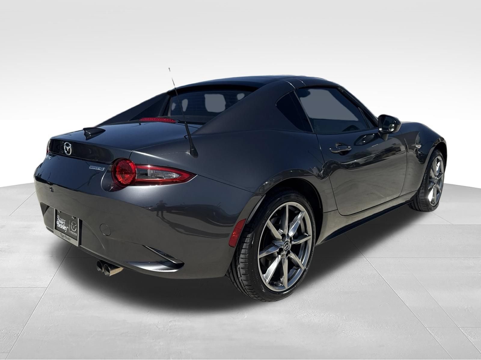Certified 2022 MAZDA MX-5 Miata RF Grand Touring RWD image 5