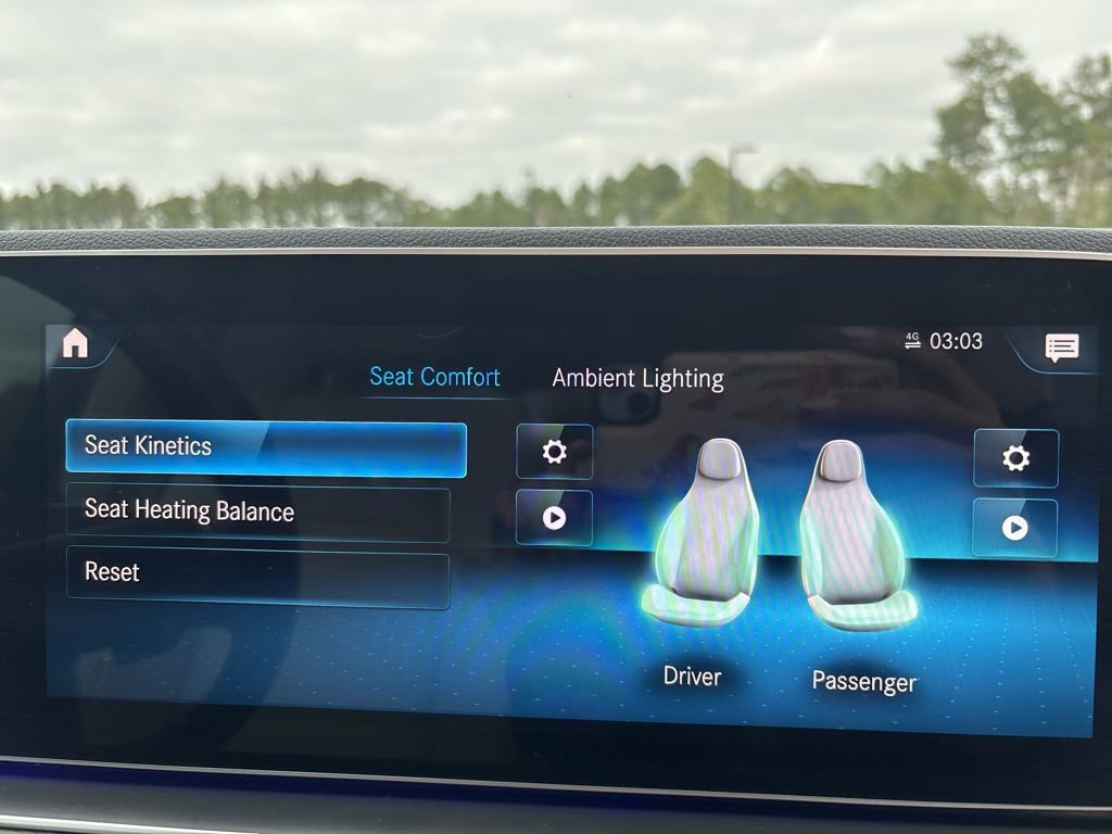 Used 2022 Mercedes-Benz GLE 350 4MATIC w/ Premium Package image 39