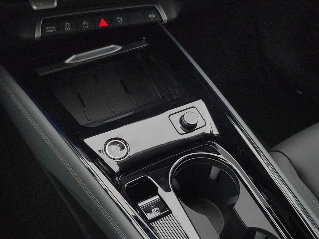 New 2026 Audi Q3 quattro 2.0T AWD/4WD image 14