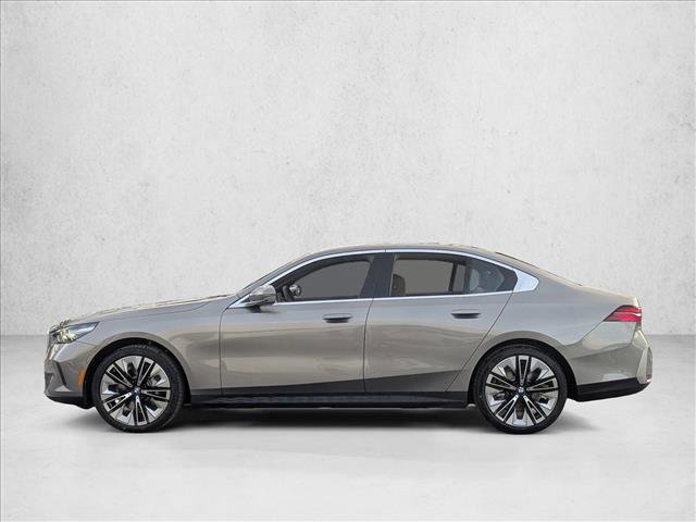 New 2026 BMW 530i xDrive w/ Premium Package image 5