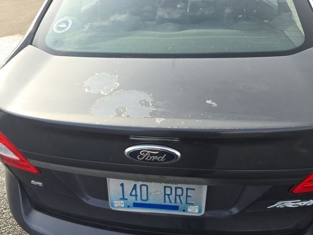 Used 2013 Ford Fiesta SE FWD image 9