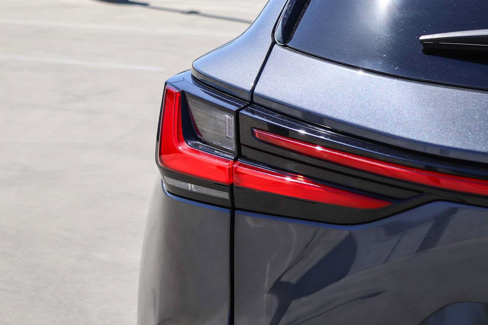 Certified 2025 Lexus NX 250 FWD image 13