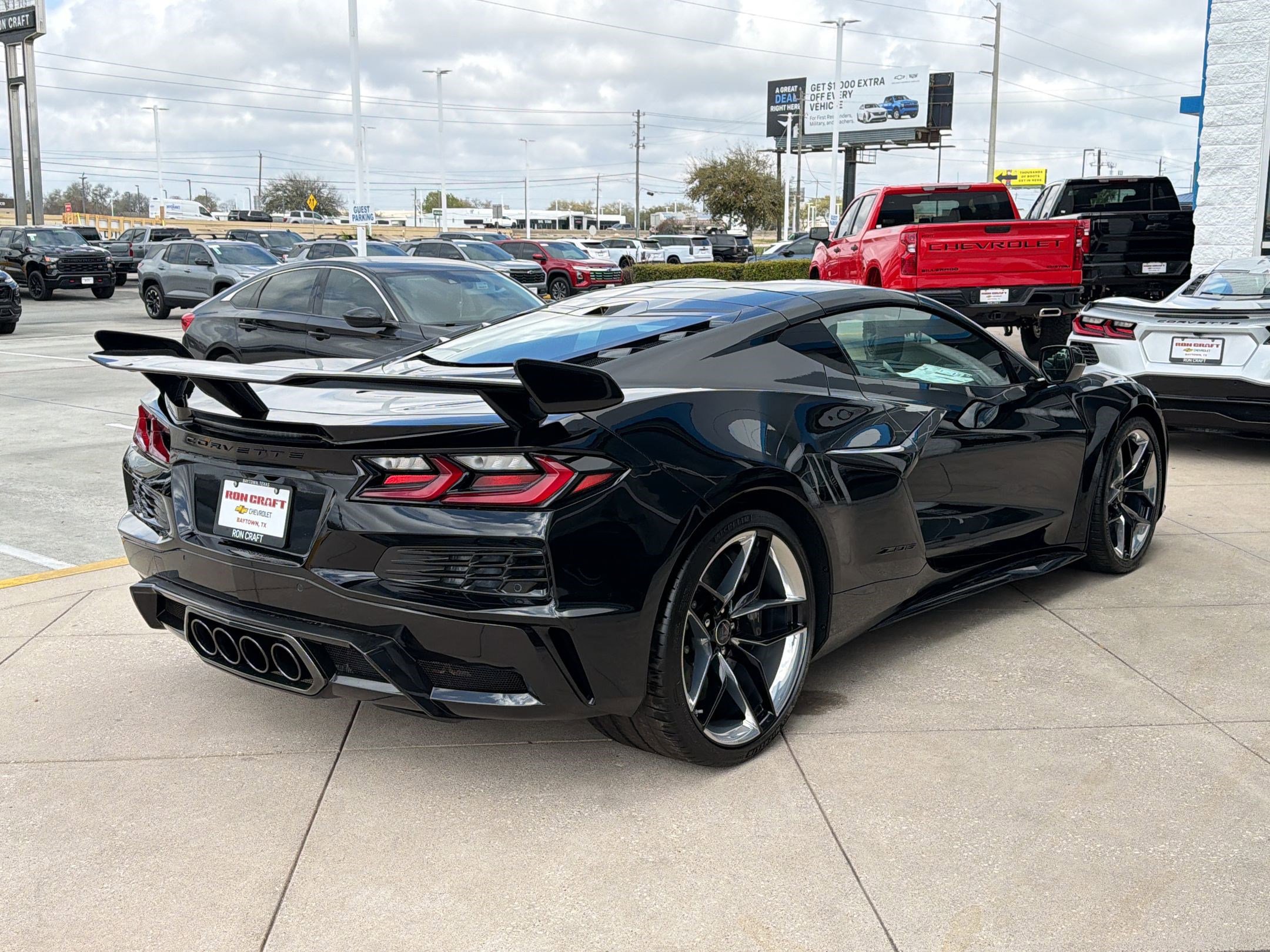 New 2026 Chevrolet Corvette Z06 w/ Stealth Interior Trim Package RWD image 9