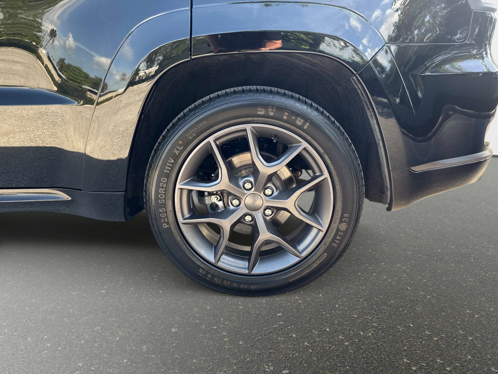 Used 2020 Jeep Grand Cherokee Limited X AWD/4WD image 11