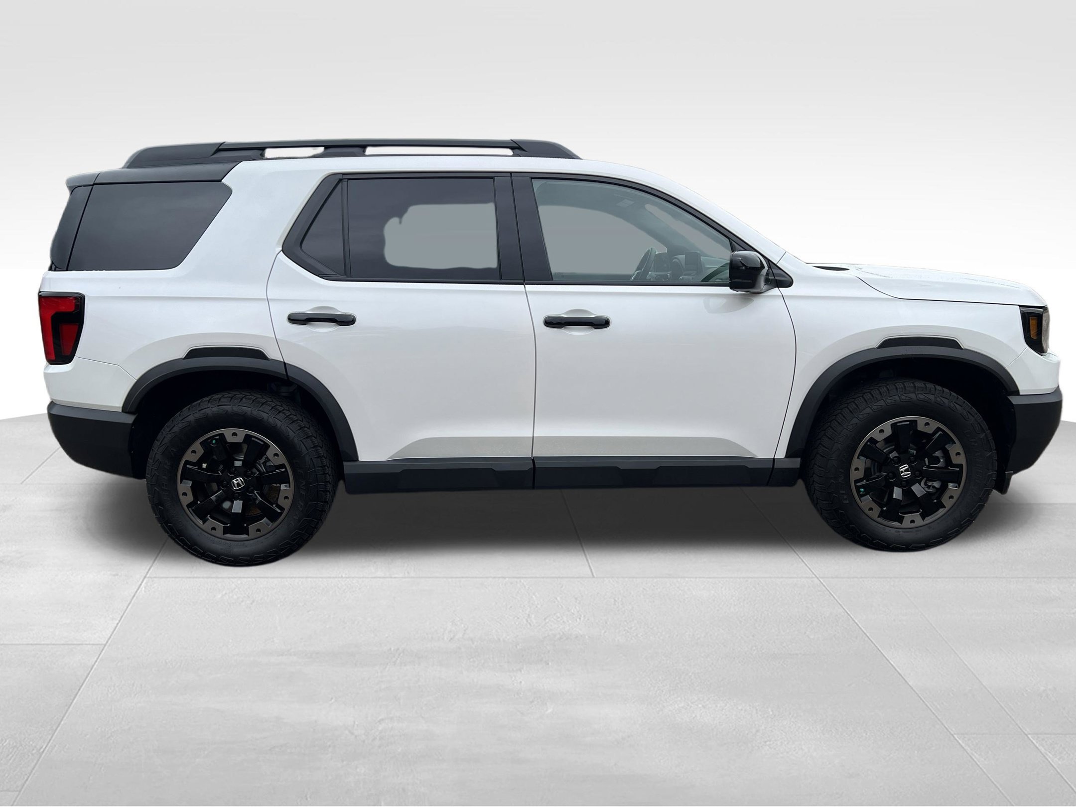Used 2026 Honda Passport TrailSport Elite image 5