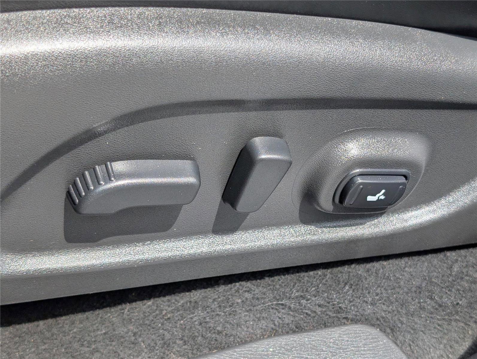 Used 2013 INFINITI JX35 AWD w/ Premium Pkg image 21