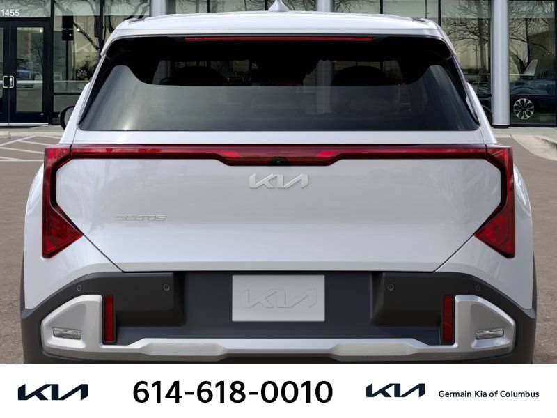 New 2027 Kia Seltos S FWD image 16