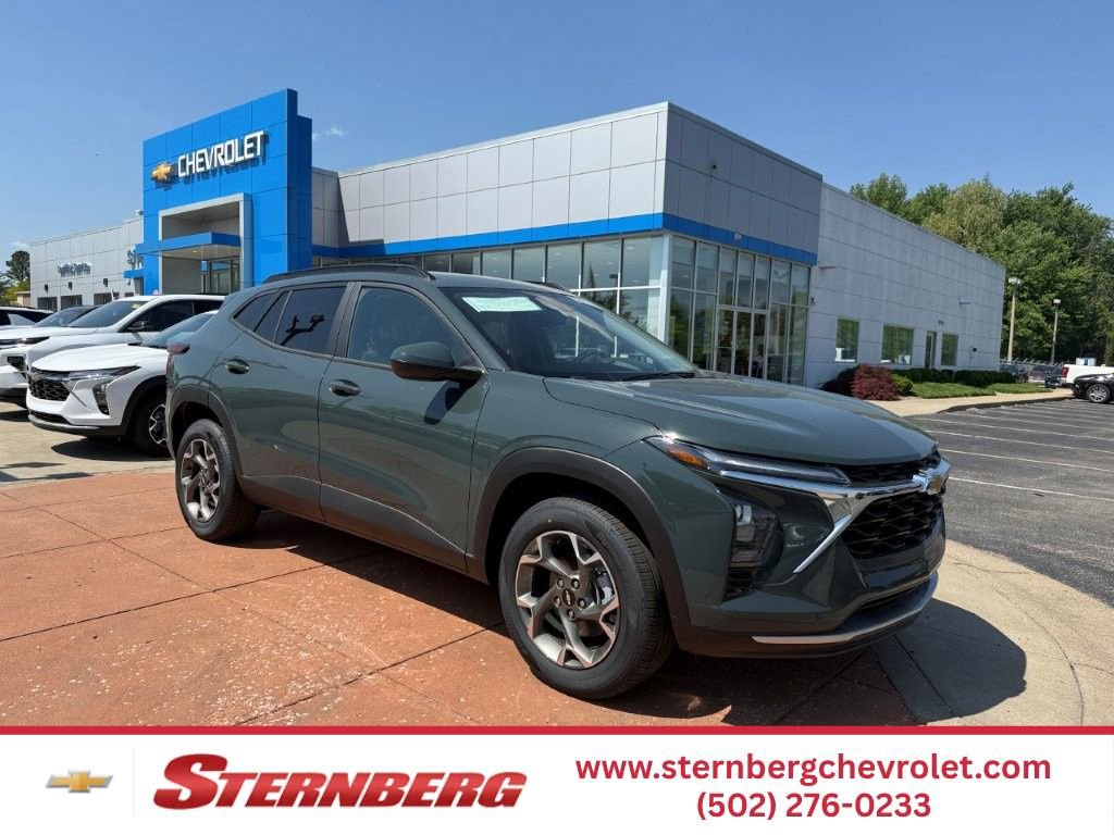 New 2026 Chevrolet Trax LT FWD image 1