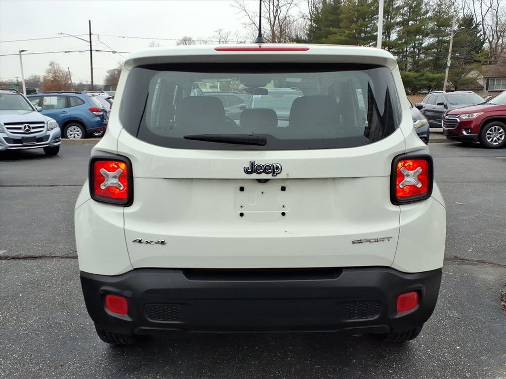 Used 2016 Jeep Renegade Sport w/ Power & Air Group image 6