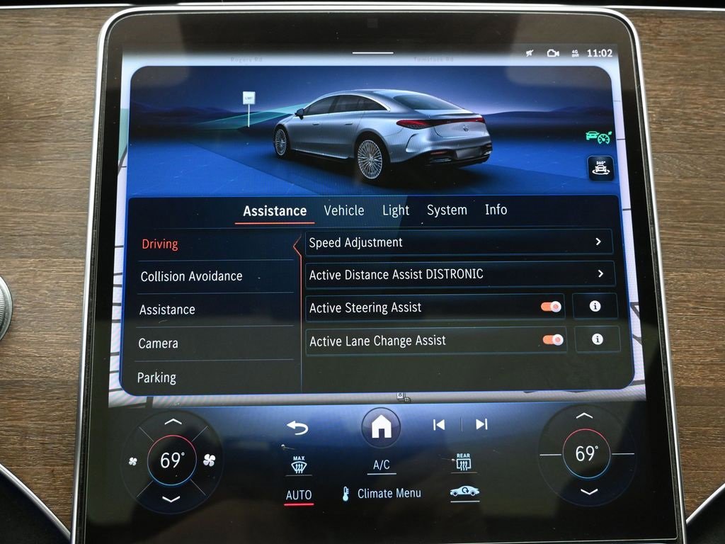 Used 2022 Mercedes-Benz EQS 450+ Sedan image 29