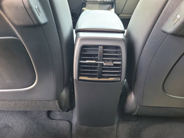 Used 2024 Kia Niro Wave w/ Wave Preserve Package FWD image 15