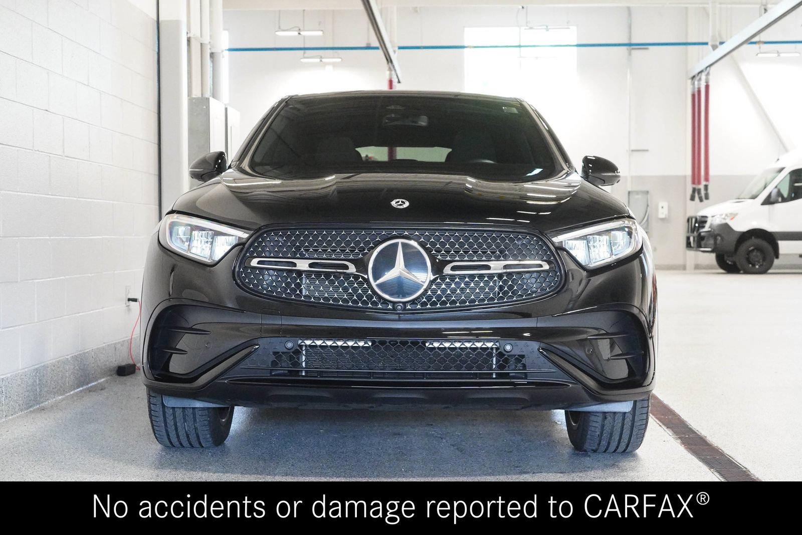 Certified 2024 Mercedes-Benz GLC 300 4MATIC image 2