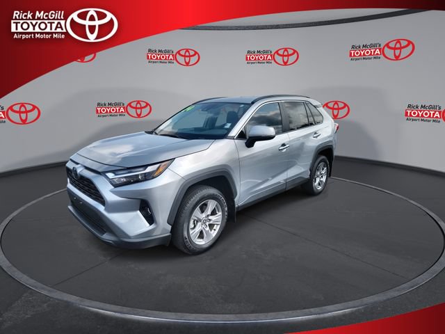Used 2024 Toyota RAV4 XLE FWD image 4