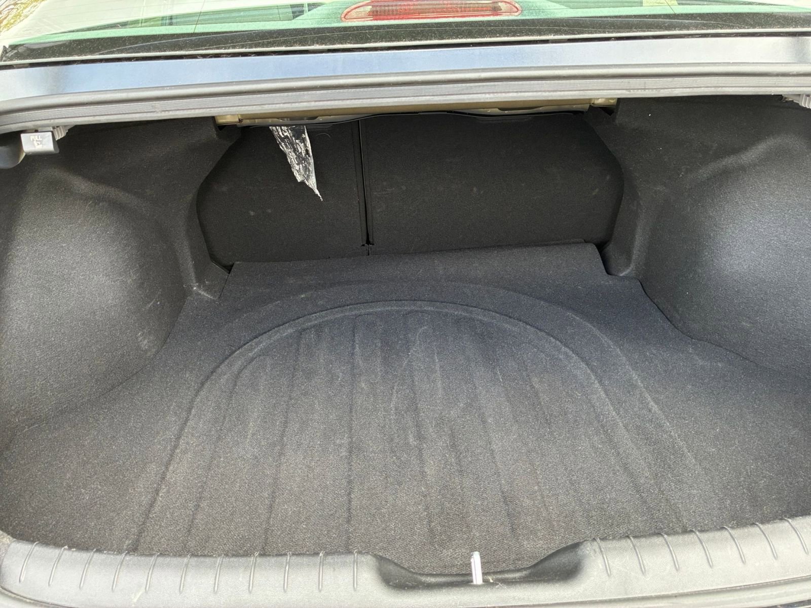 Used 2025 Hyundai Elantra SEL FWD image 30