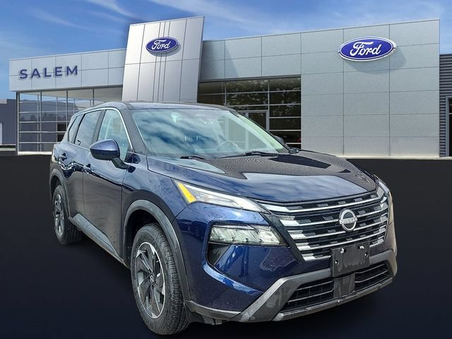Used 2024 Nissan Rogue SV AWD/4WD image 1
