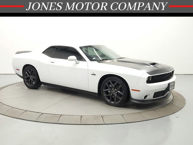 Used 2023 Dodge Challenger R/T w/ Blacktop Package image 1