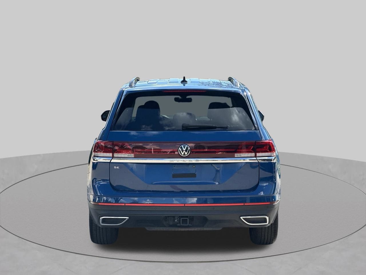 Used 2026 Volkswagen Atlas SE FWD image 4